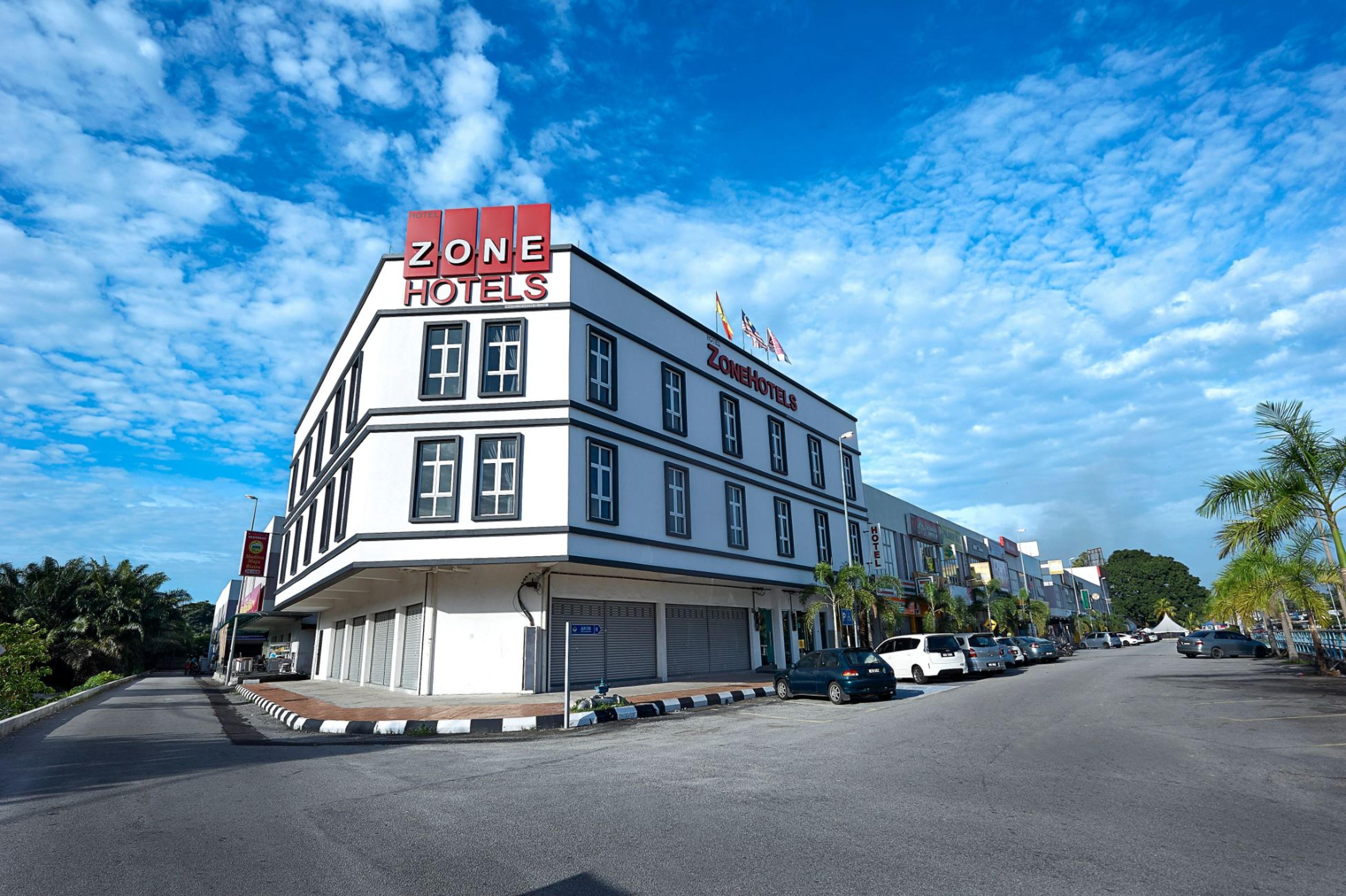 โซน โฮเต็ล Hotel Teluk Panglima Garang ภายนอก รูปภาพ